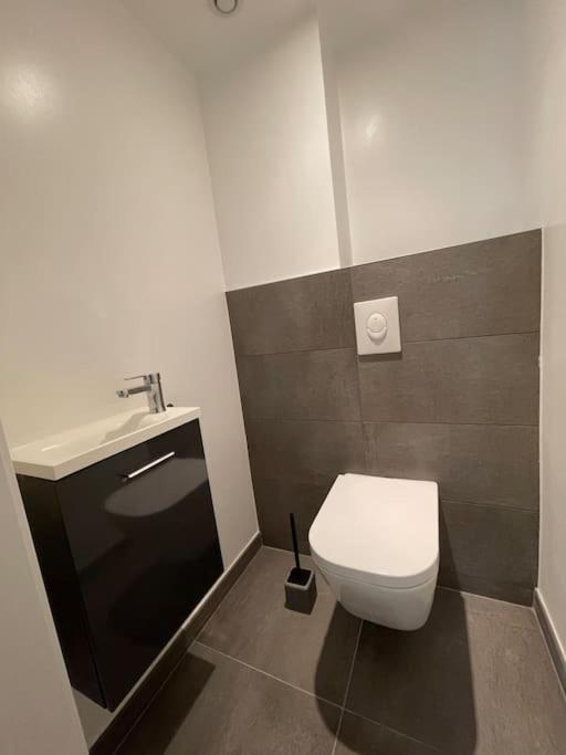 90M2 Hyper Centre Sauna Strasbourg Exteriör bild